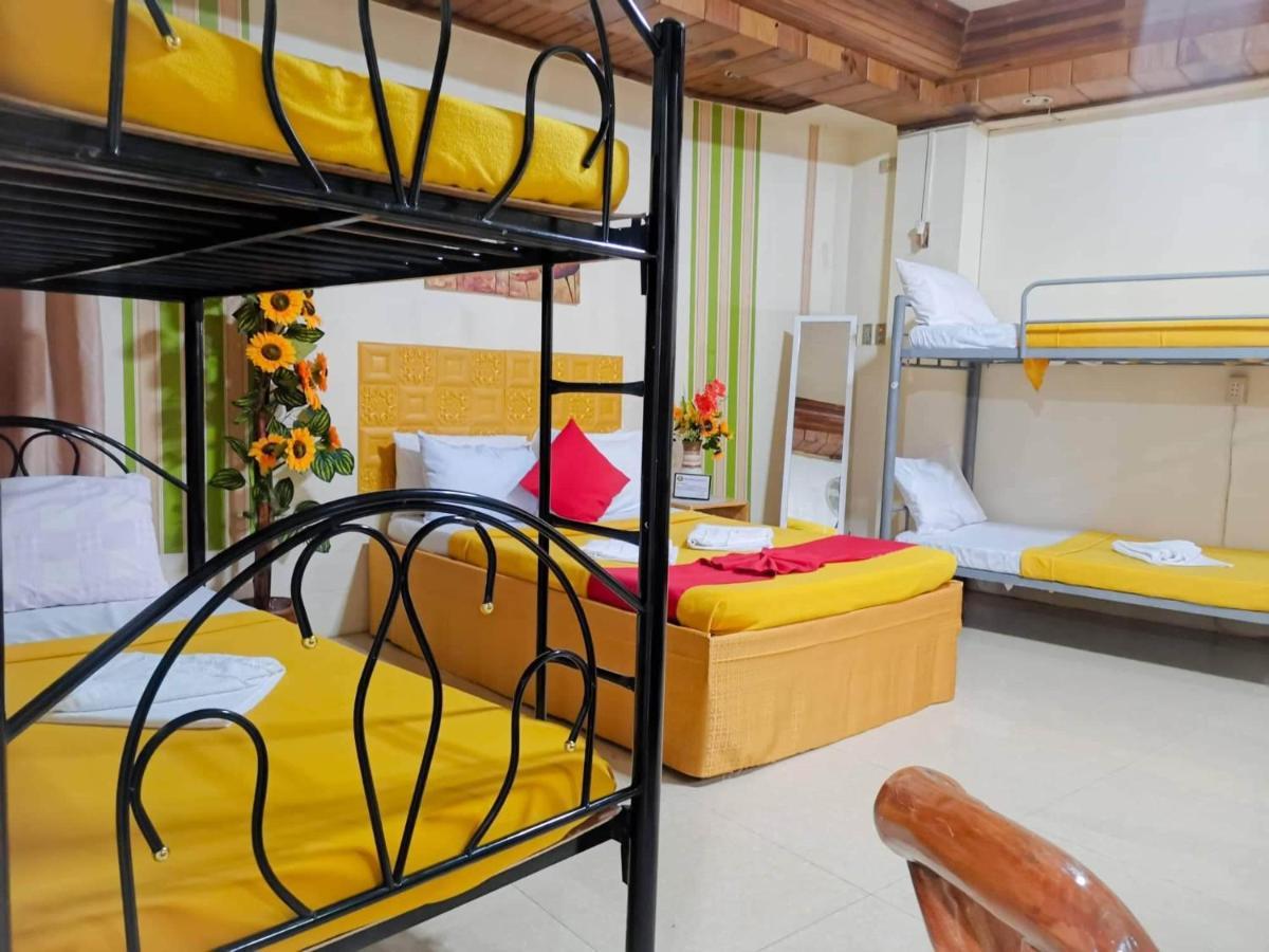 Twentyfour- Seven Transient House Bed & Breakfast Baguio City Exterior photo