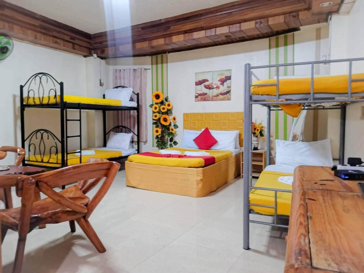 Twentyfour- Seven Transient House Bed & Breakfast Baguio City Exterior photo